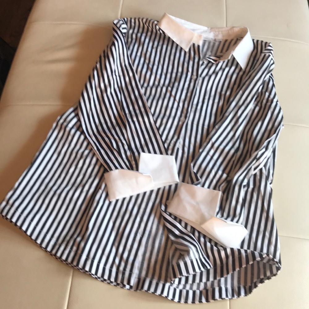 Newyork and company black and white stripes